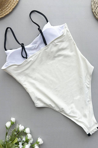 Contrast color One-Piece Swimsuit