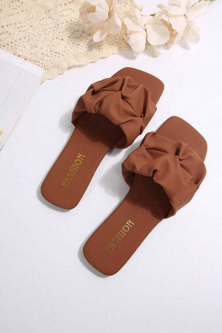 Fashionable Square Toe Beach Sandals