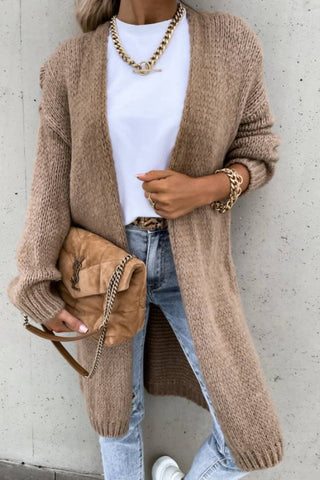 Long sleeved knitted cardigan