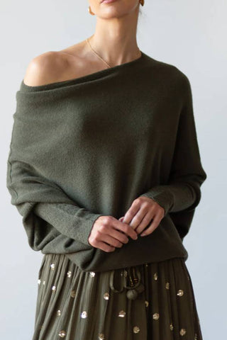 Comfortable temperament knitted pleated pullover