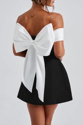 Slim-fit one-shoulder contrast mini dress