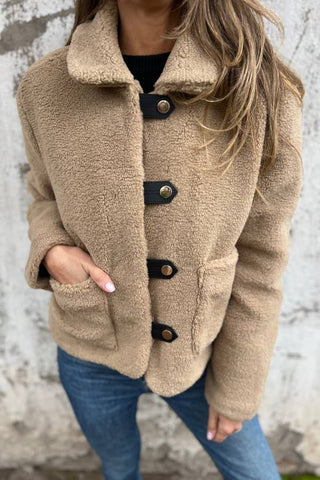 Lamb wool pocket button plush jacket