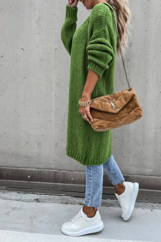 Long sleeved knitted cardigan