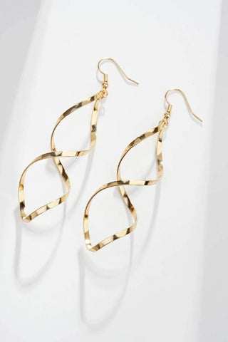 Exaggerated And Minimalist Twisted Hoop Earrings