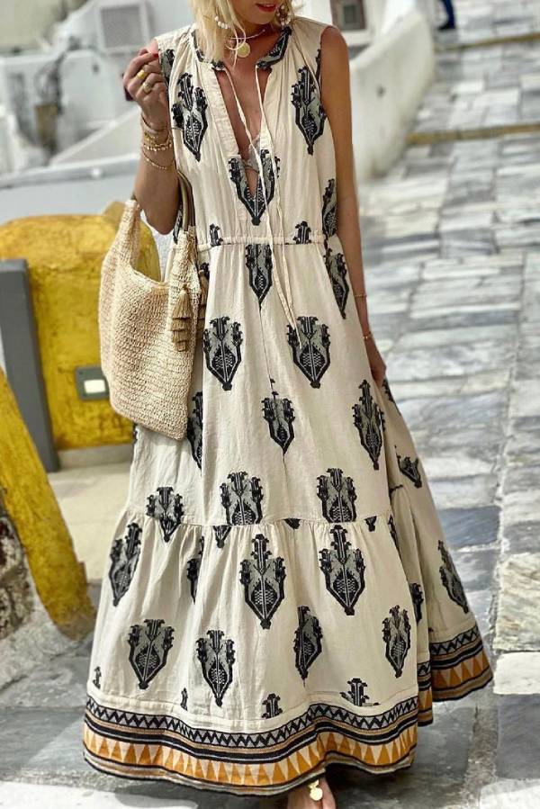 Sleeveless Bohemian print maxi dress