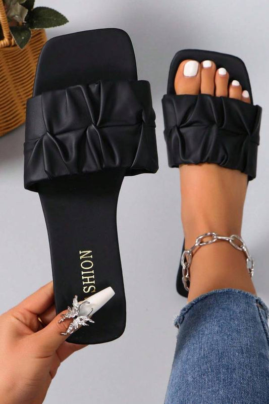 Fashionable Square Toe Beach Sandals