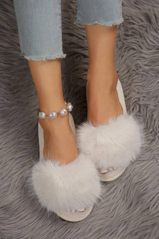 Fuzzy Panel Bedroom Slippers