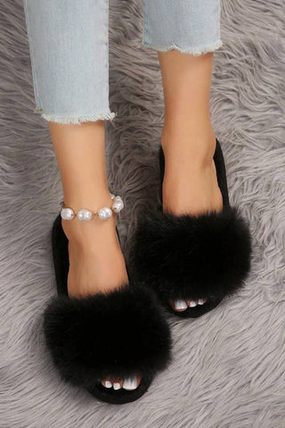 Fuzzy Panel Bedroom Slippers