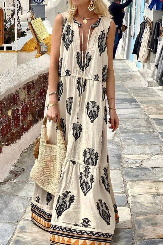 Sleeveless Bohemian print maxi dress