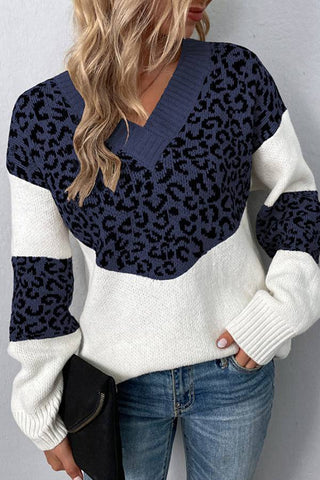 V-neck contrasting leopard print knit pullover sweater