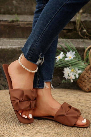 Fashionable Square Toe Beach Sandals